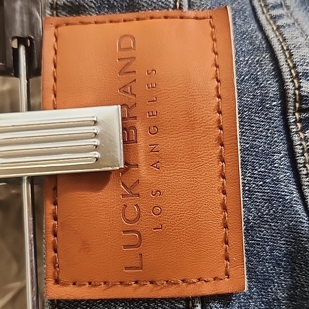 Lucky Brand Blue Straight Jeans Classic Style - Picture 3 of 4